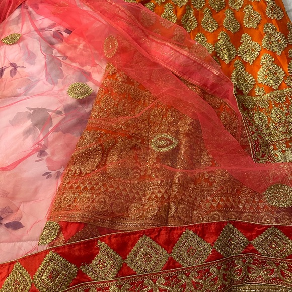 Lehenga - Picture 3 of 3